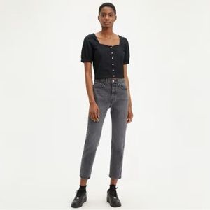 Levi’s 501 Straight Jeans 24